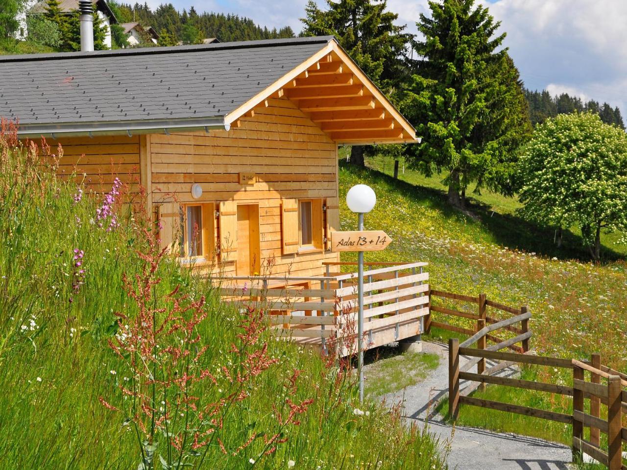 Holiday Home Komfort Aclas Maiensaess Resort-1 By Interhome Urmein Exterior foto